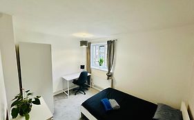 Karen House R2